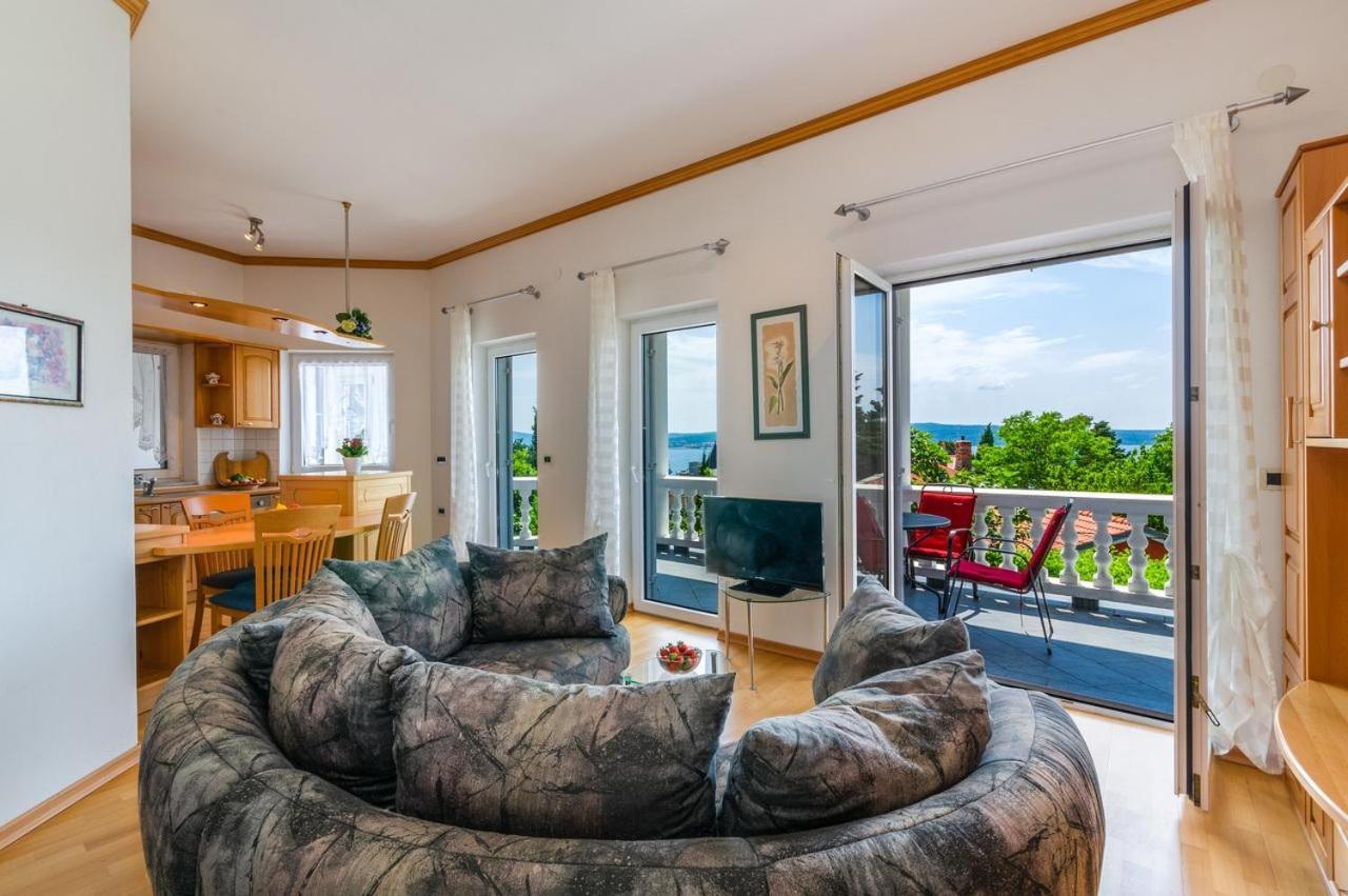 Jurincic Apartment Crikvenica Phòng bức ảnh