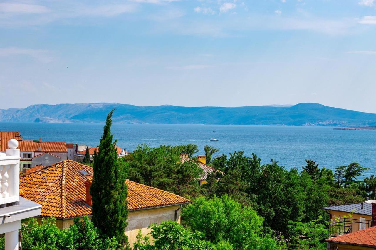 Jurincic Apartment Crikvenica Phòng bức ảnh