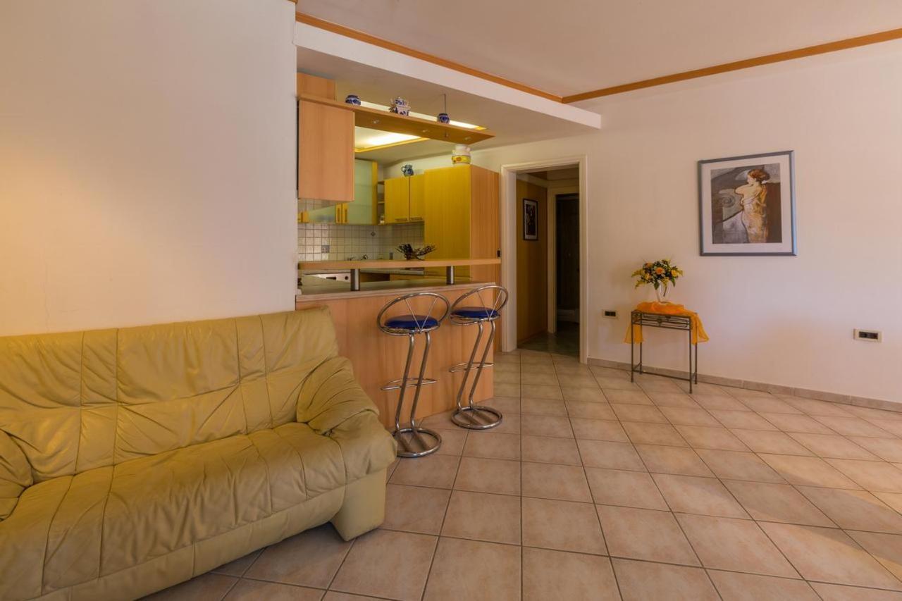 Jurincic Apartment Crikvenica Phòng bức ảnh