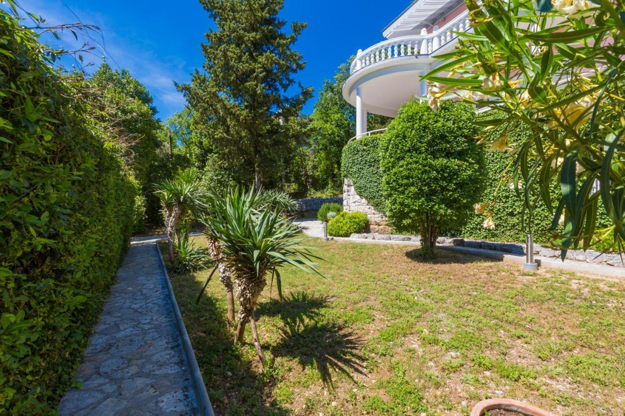 Jurincic Apartment Crikvenica Ngoại thất bức ảnh